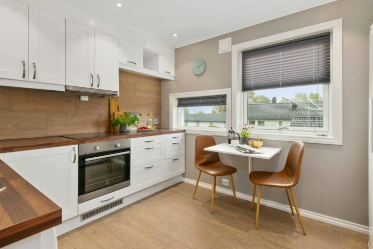 The Shrinking Kitchen, making the most of less