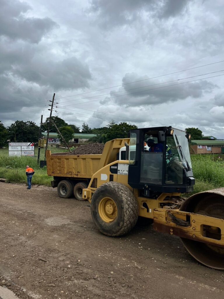 Makgetsi Construction Enterprise Steps in to Support Greater Tzaneen Municipality  After Heavy Rains